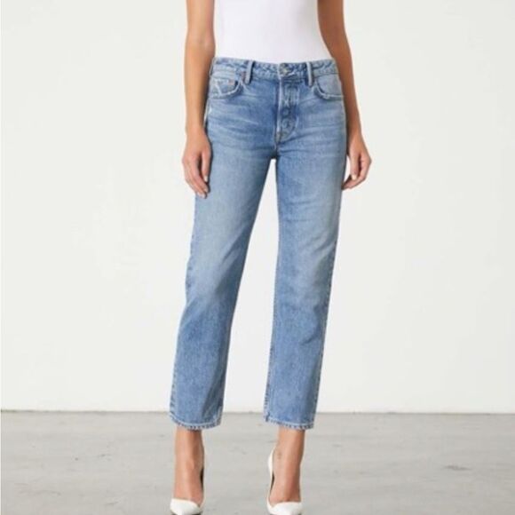 GRLFRND Helena High Rise Straight Jeans in Missing Words - Picture 1 of 12